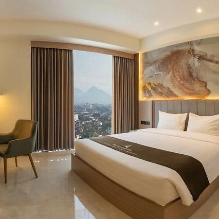 Redliving Apartemen Premium Exclusive Seturan Yogyakarta Dış mekan fotoğraf