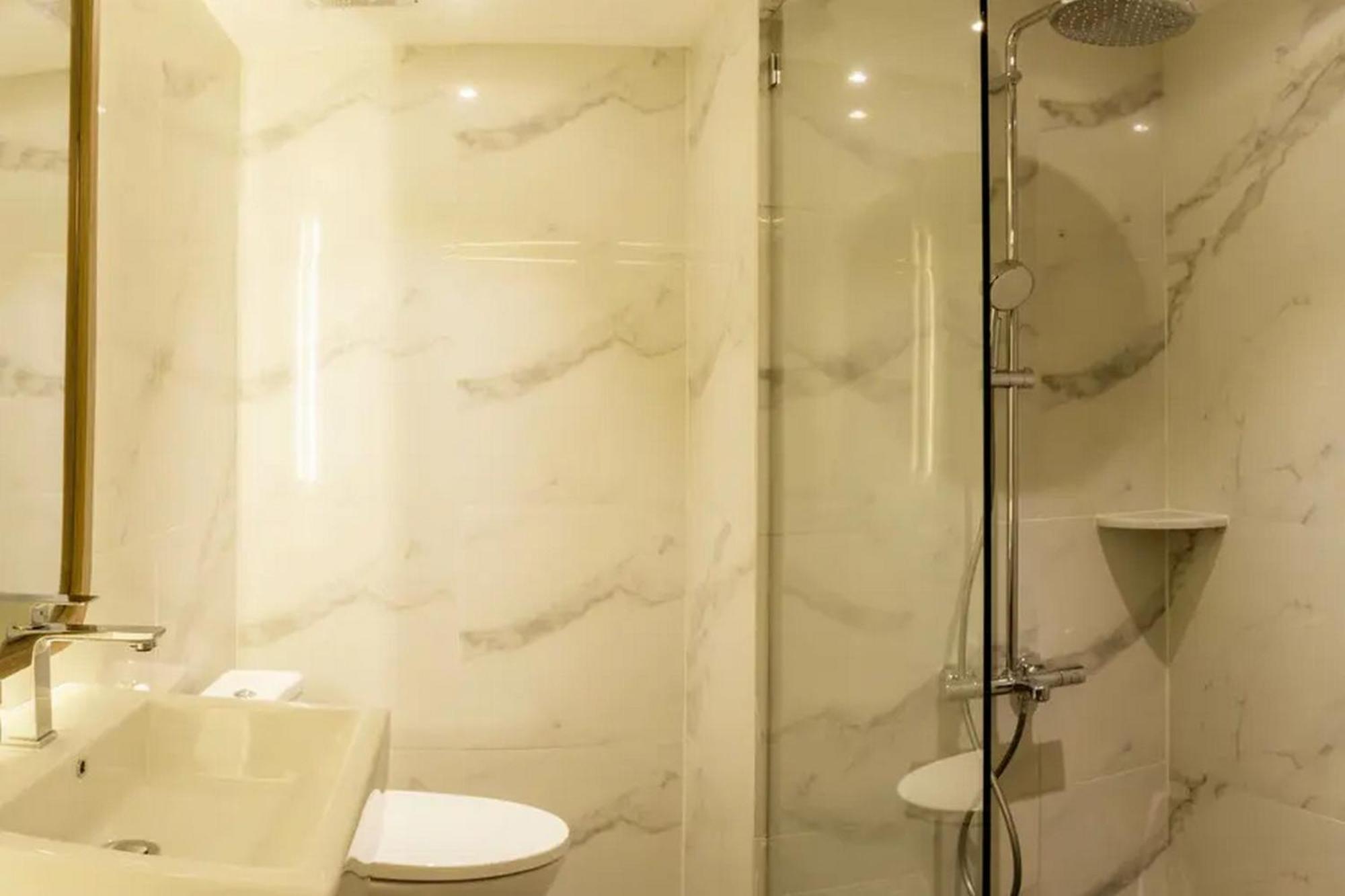 Redliving Apartemen Premium Exclusive Seturan Yogyakarta Dış mekan fotoğraf