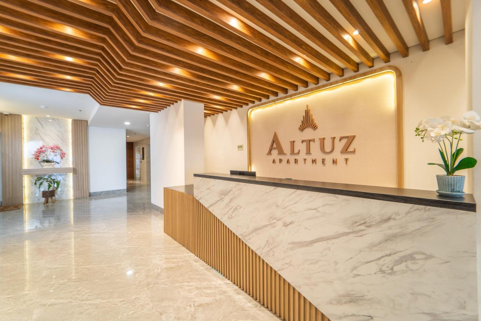 Redliving Apartemen Premium Exclusive Seturan Yogyakarta Dış mekan fotoğraf