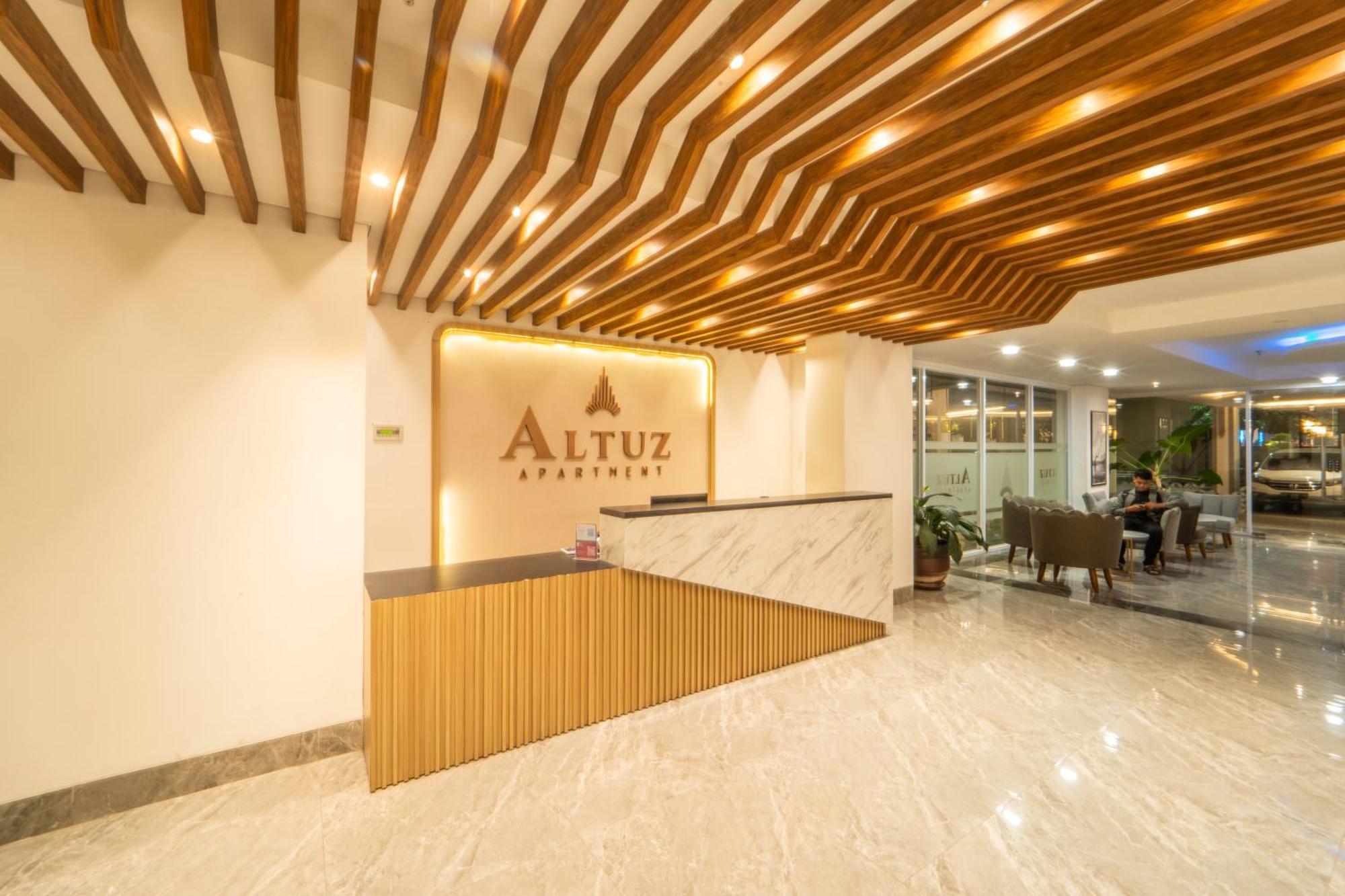 Redliving Apartemen Premium Exclusive Seturan Yogyakarta Dış mekan fotoğraf