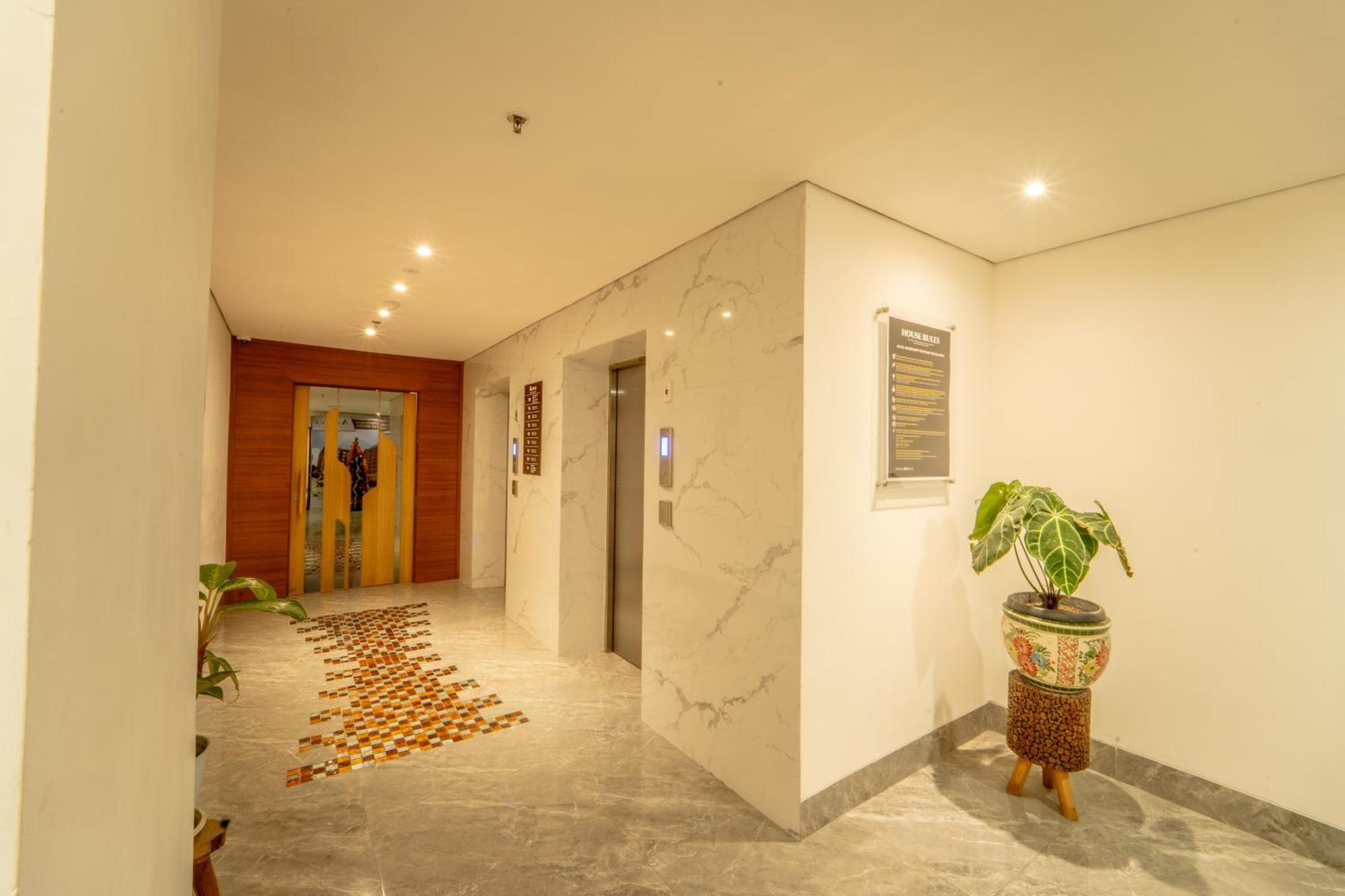 Redliving Apartemen Premium Exclusive Seturan Yogyakarta Dış mekan fotoğraf